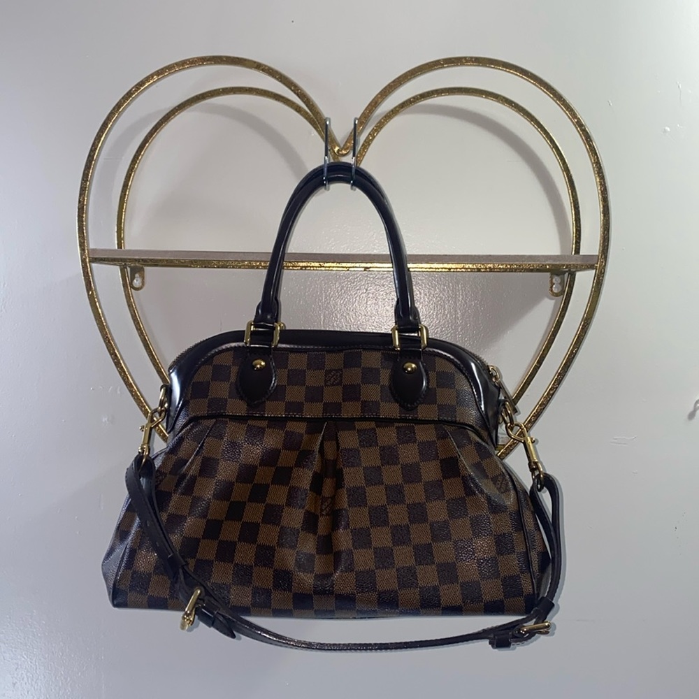 Louis Vuitton Trevi Damier PM